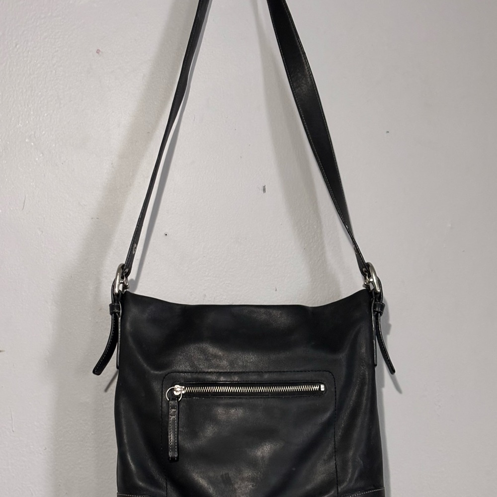 Vtg Coach Genuine Leather Crossbody/ Shoulder‎ Bag Black F10937 - Picture 6 of 12